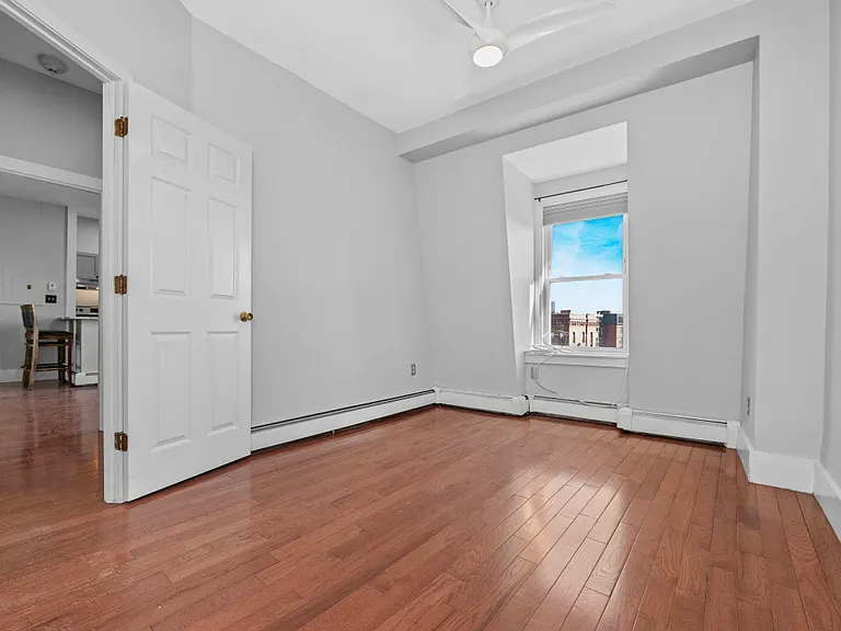 73 Main St #12 — Photo 9
