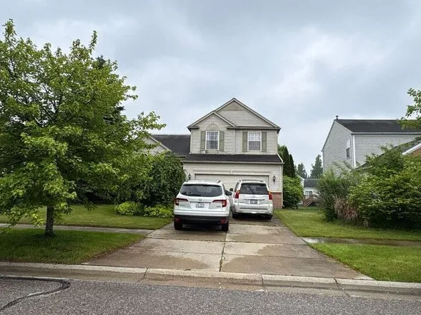 9994 E Avondale Cir, Ypsilanti, MI 48198