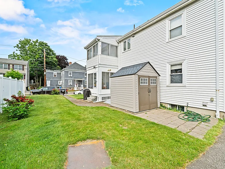 197 Lowell St #1 — Photo 20