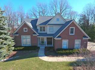 507 Inverness, Highland, MI 48357