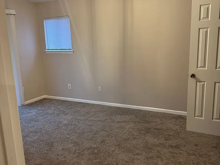 600 Audubon Lake Dr #6B-33 — Photo 8