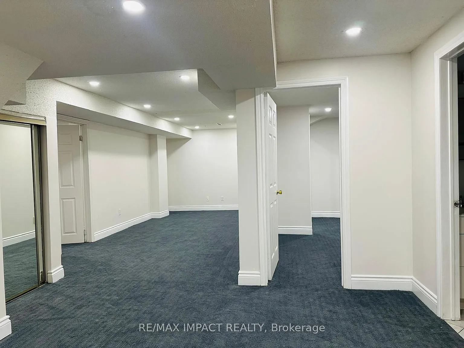 2 bed, $2,200 — Photo 4