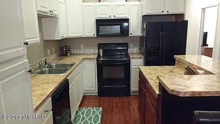 5th image of 160 W 32nd St