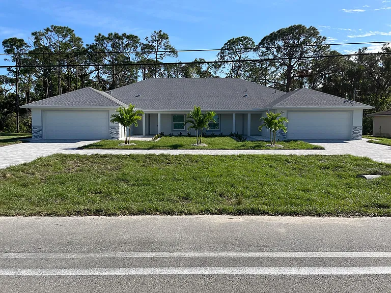 921 SE 24th Ave — Photo 21
