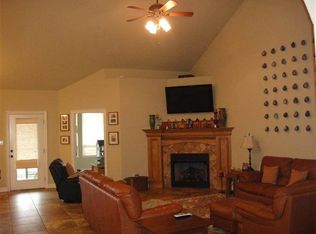315 Beaver Lake Cir, Texarkana, TX 75501