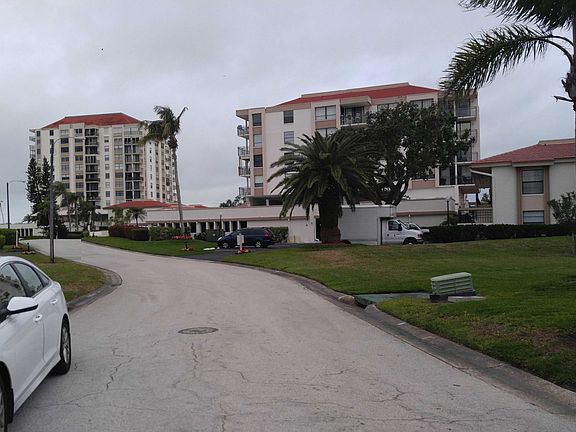 4th image of 6180 Sun Blvd APT 209