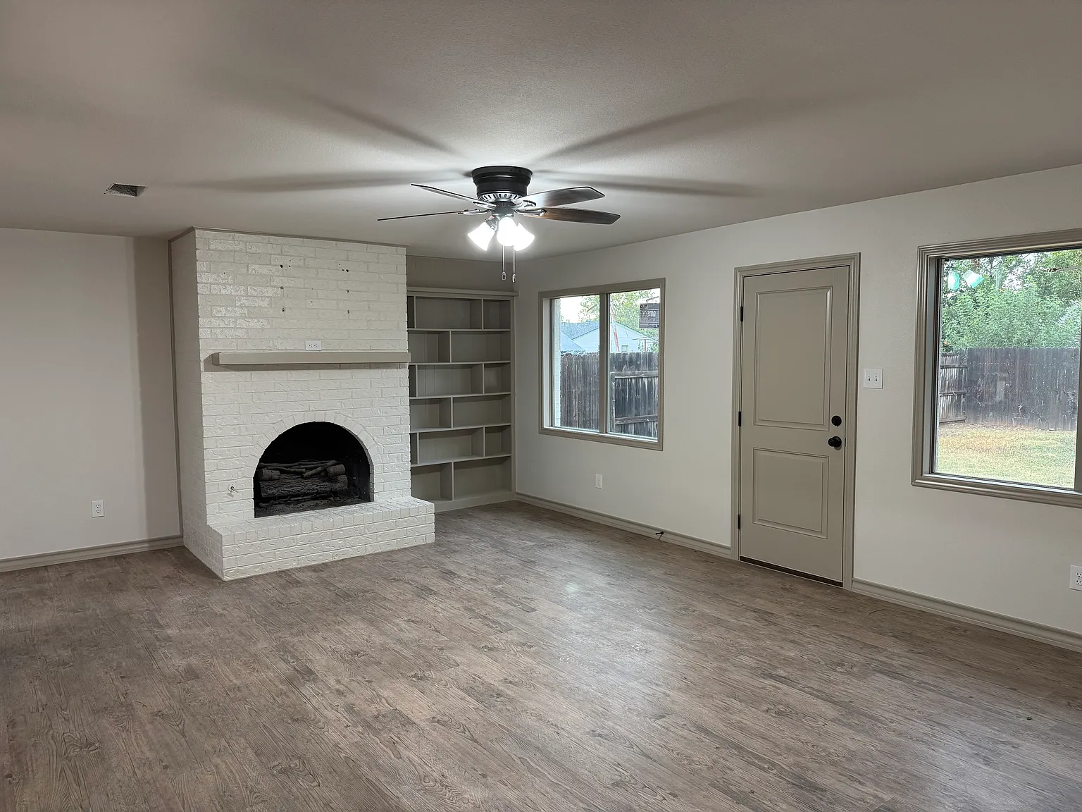 4 bed, 1626 sqft, $1,700 — Photo 1