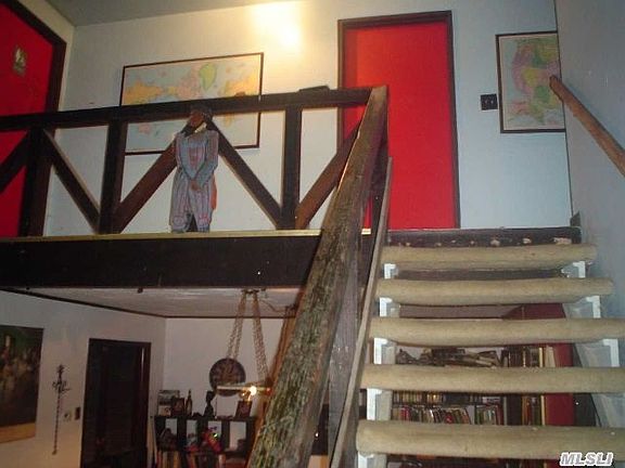 3rd image of 7 Belmont Dr