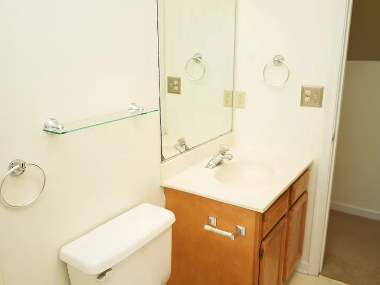 111 Darien Ter — Photo 28