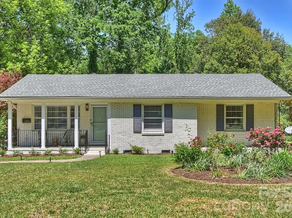 3915 Winfield Dr, Charlotte, NC 28205