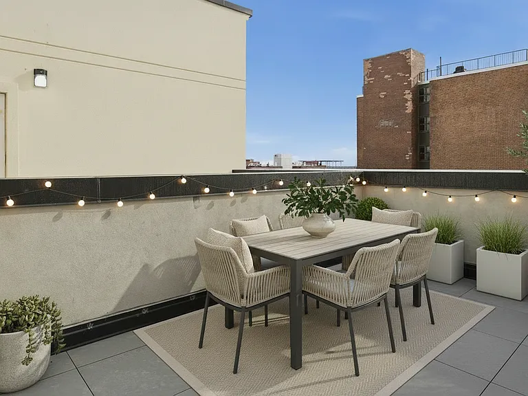 16913 90th Ave #7C — Photo 5