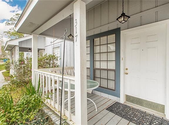 3rd image of 317 Cedarwood Dr
