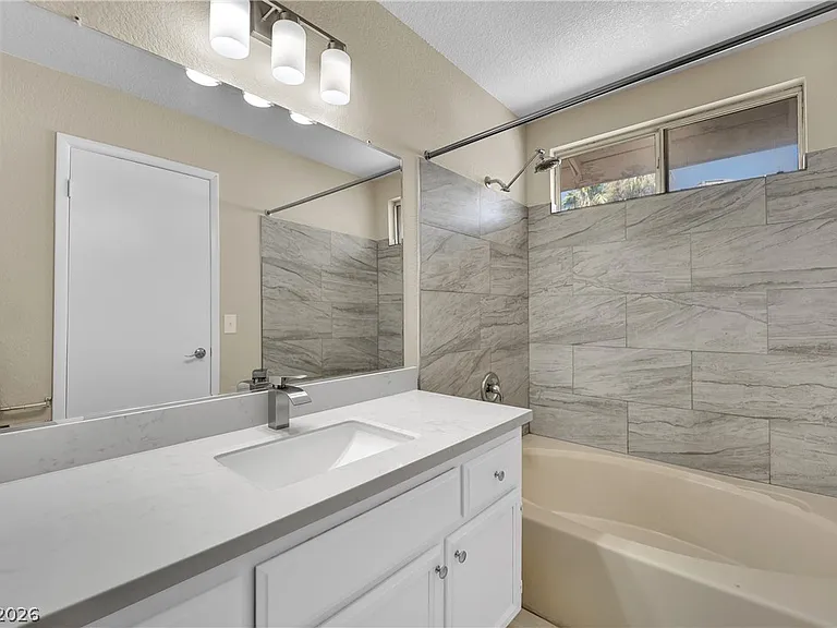 756 Charwood Cir — Photo 29