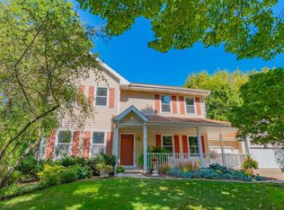 5 Redmound Cir, Madison, WI 53717