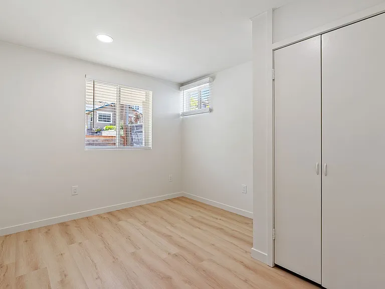 3122 Rockview Place — Photo 25