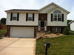 115 Bayfield Dr, Glen Carbon, IL