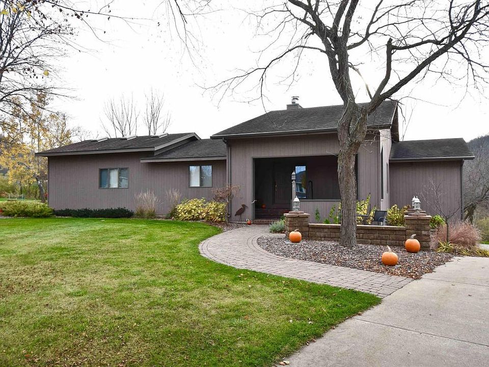 1st image of 83 Debi Lei Dr
