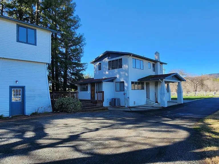 5188 Gordon Valley Rd — Photo 2