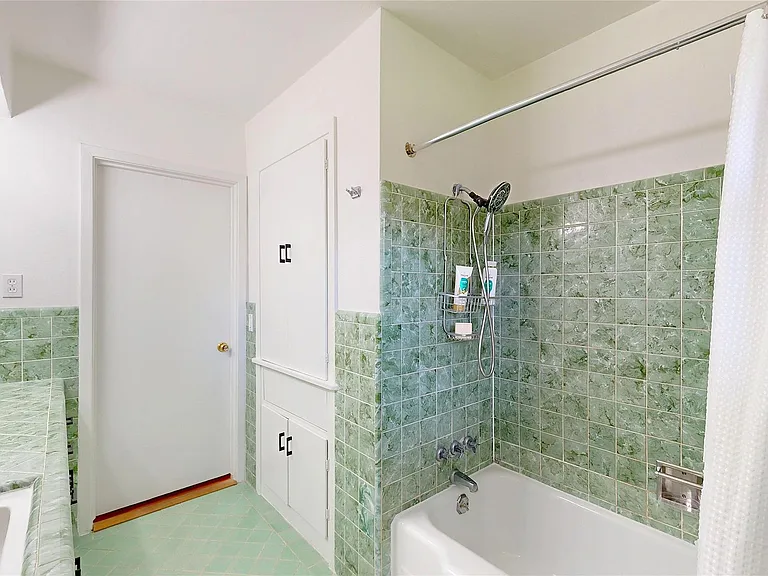 4826 Waynesboro Dr — Photo 18