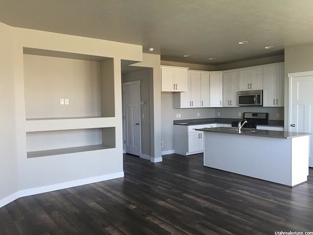 1st image of 7993 S 6520 W #202