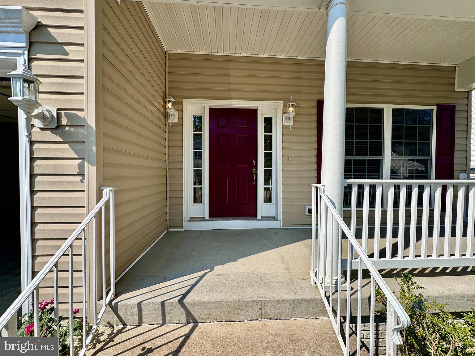 4 bed, 2.5 bath, 2156 sqft, $2,950 — Photo 3