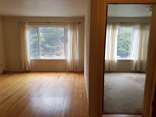 5th image of 1533 Lincoln Way APT 01