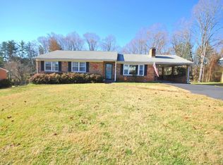 201 Mayfield Dr, Lynchburg, VA 24502