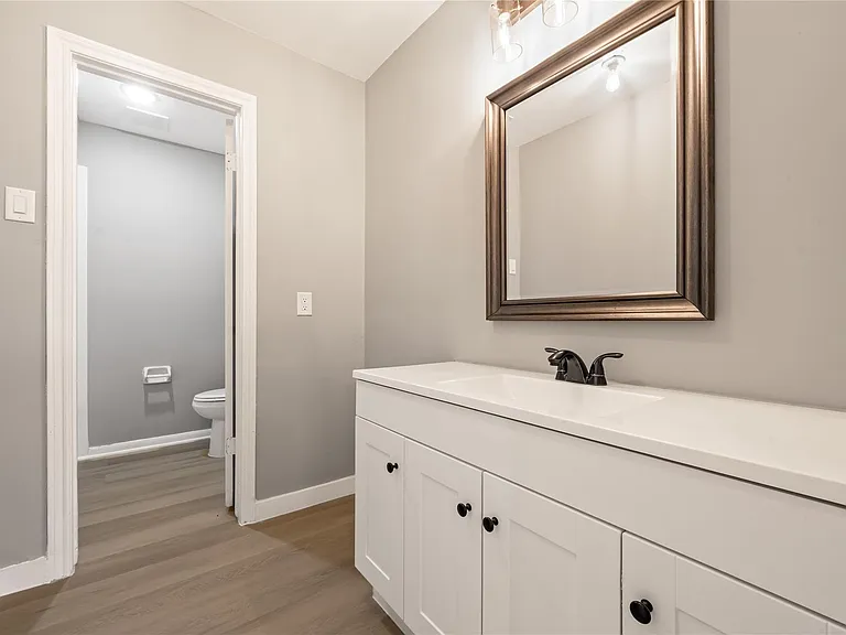 14015 Cleobrook Dr — Photo 27