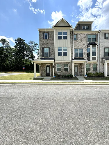 588 Amarante Cir Photo 1
