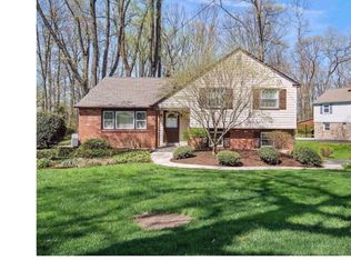 809 Queen Dr, West Chester, PA 19380