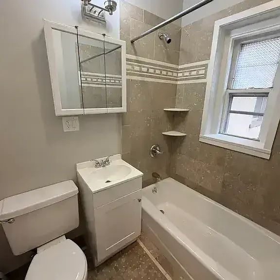 604 Chapel St #6 — Photo 10