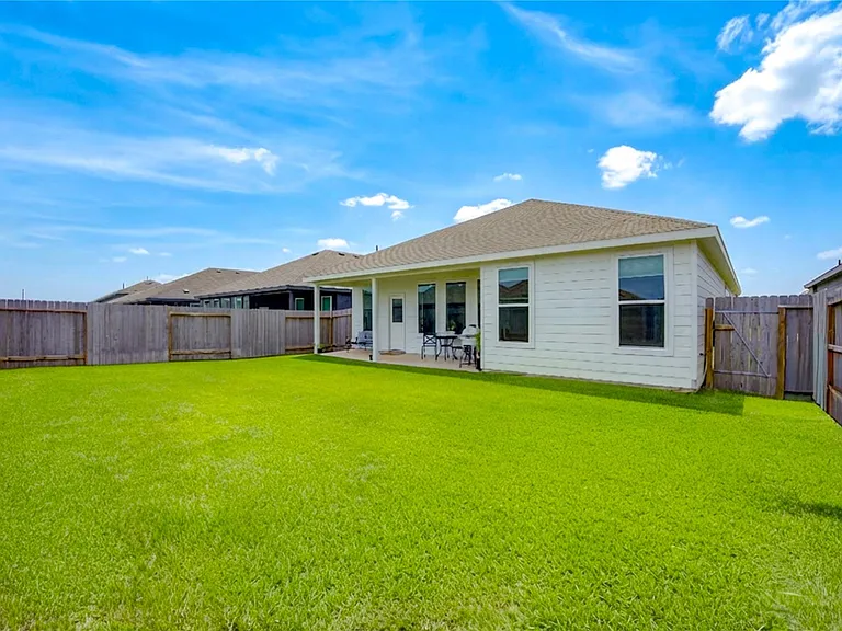 21614 Springhill Grove Ln — Photo 41