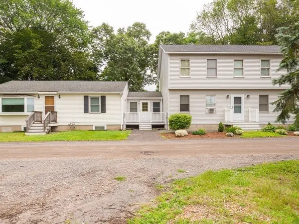 241 High St, Ipswich, MA 01938