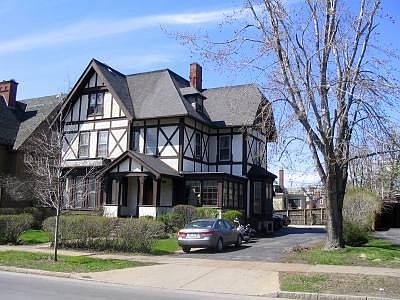 1st image of 165 Summer St APT 6