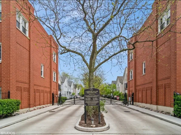 1835 W Oakdale Ave Unit C, Chicago, IL 60657