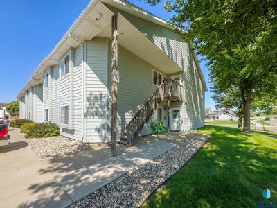 4620 E 3rd St, Sioux Falls, SD, 57110