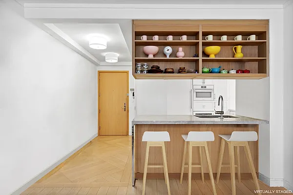 Rented by Corcoran | media 15