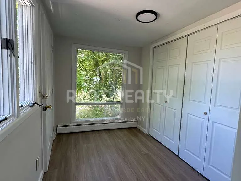 5 Ricki Ln — Photo 7