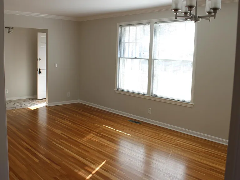 2614 Edge O Lake Dr — Photo 6
