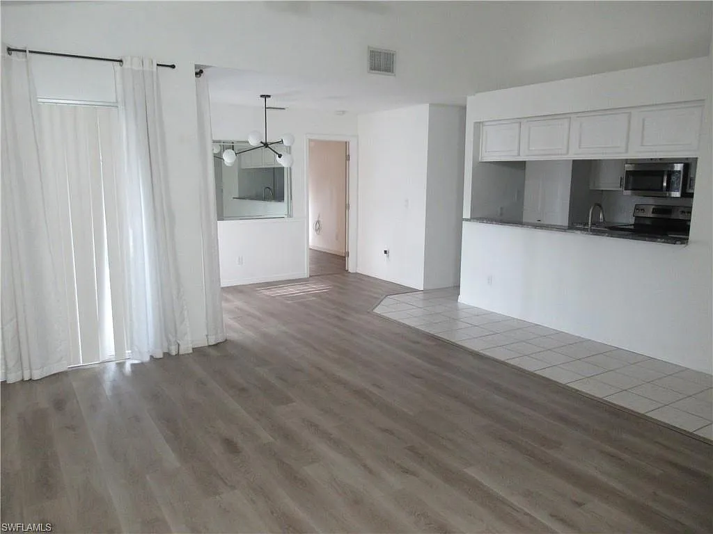 Timberwood Village — Photo 4