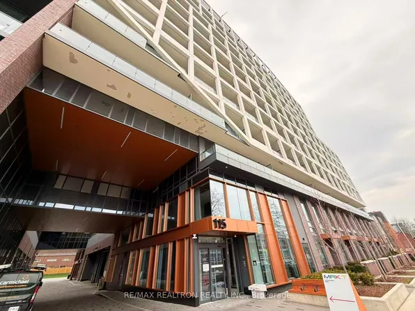 115 Denison Ave #407, Toronto, ON M5T 0E6