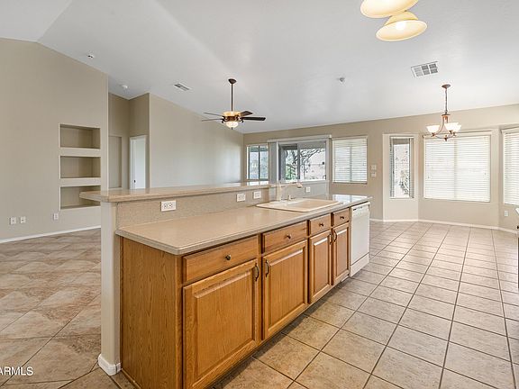 5th image of 2384 E Antigua Dr