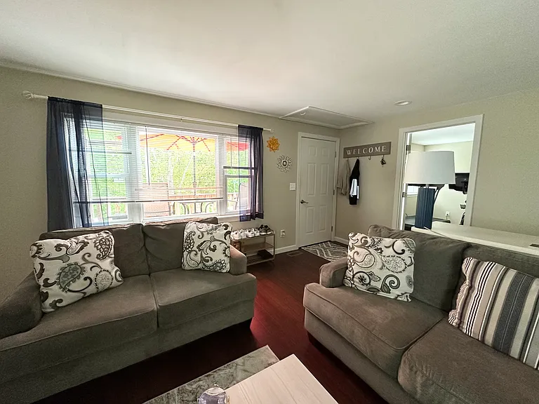 38 Main St #A — Photo 3