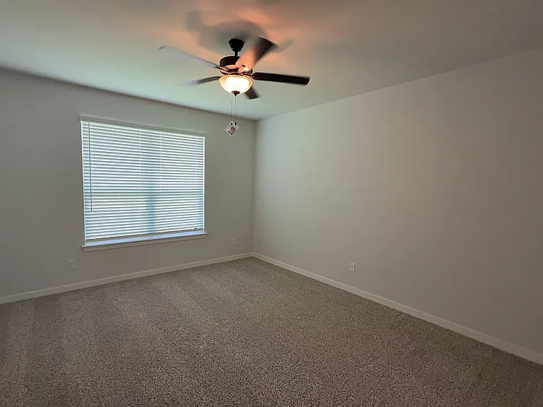 5109 Pollack Ln — Photo 12