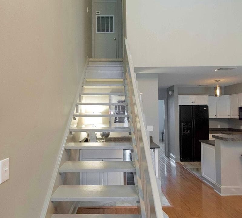Staircase to upstairs bedroom