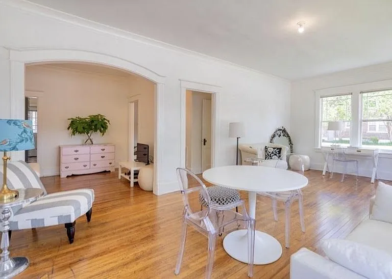 1554 Overton Park Ave — Photo 5