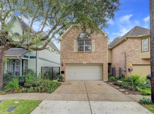 903 Wakefield Dr, Houston, TX 77018