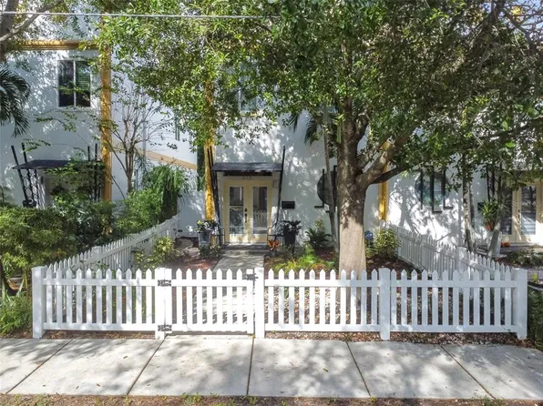 447 13th Ave N, Saint Petersburg, FL 33701