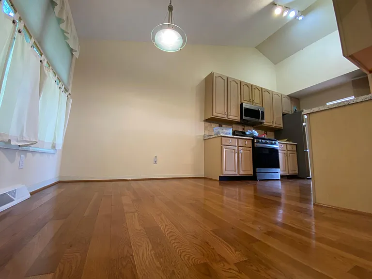 123 Cobblestone Cir — Photo 6
