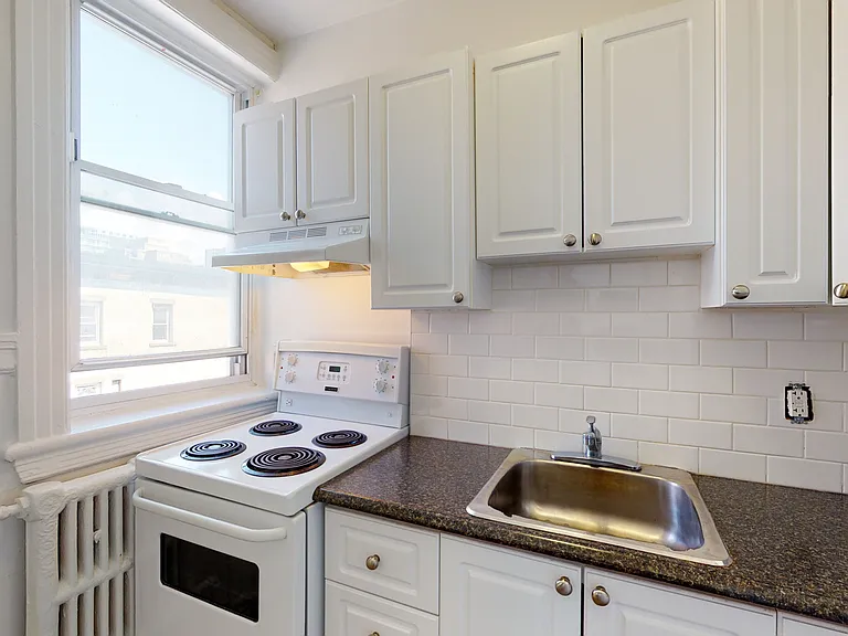 384 Maclaren St #23 — Photo 28